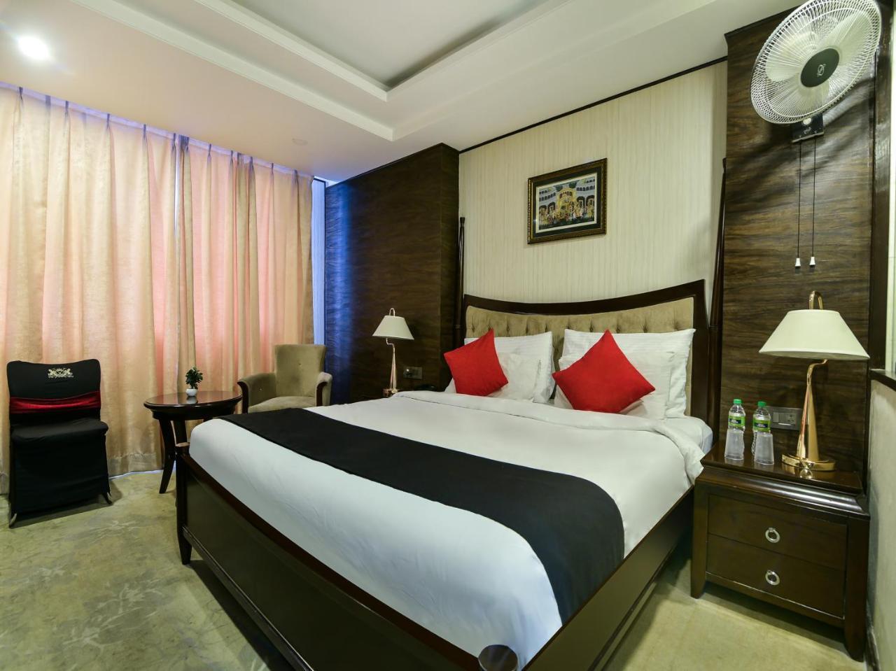 Hotel Polo Inn And Suites Jaipur Exterior photo